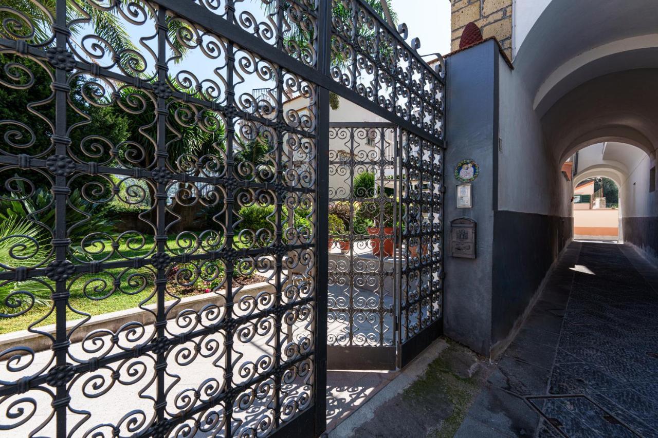 Mary'S Guest House Vico Equense Kültér fotó